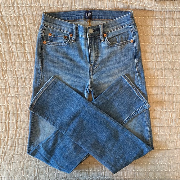 GAP 2 Pair GAP DENIM 1969 Straight Leg Jeans Size 24 - Picture 6 of 10